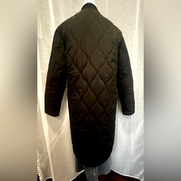 Pink Martini quilted coat, black, size small - Picture 3 of 9